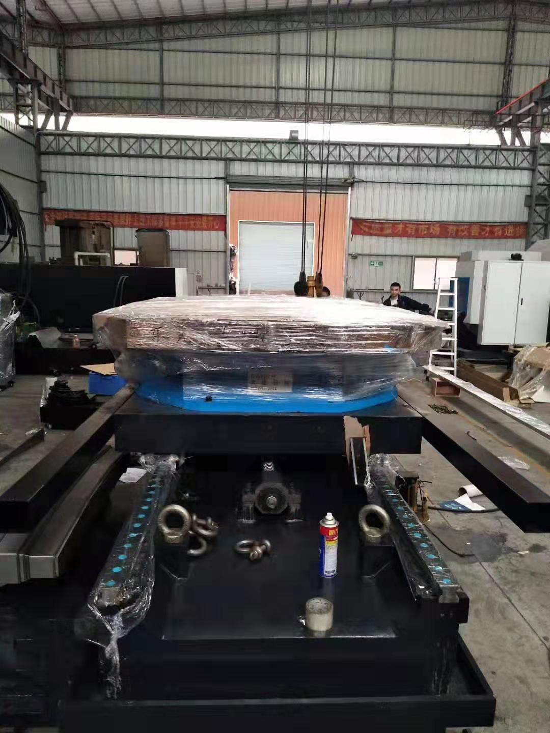 深孔鉆行業(yè)專(zhuān)機(jī)